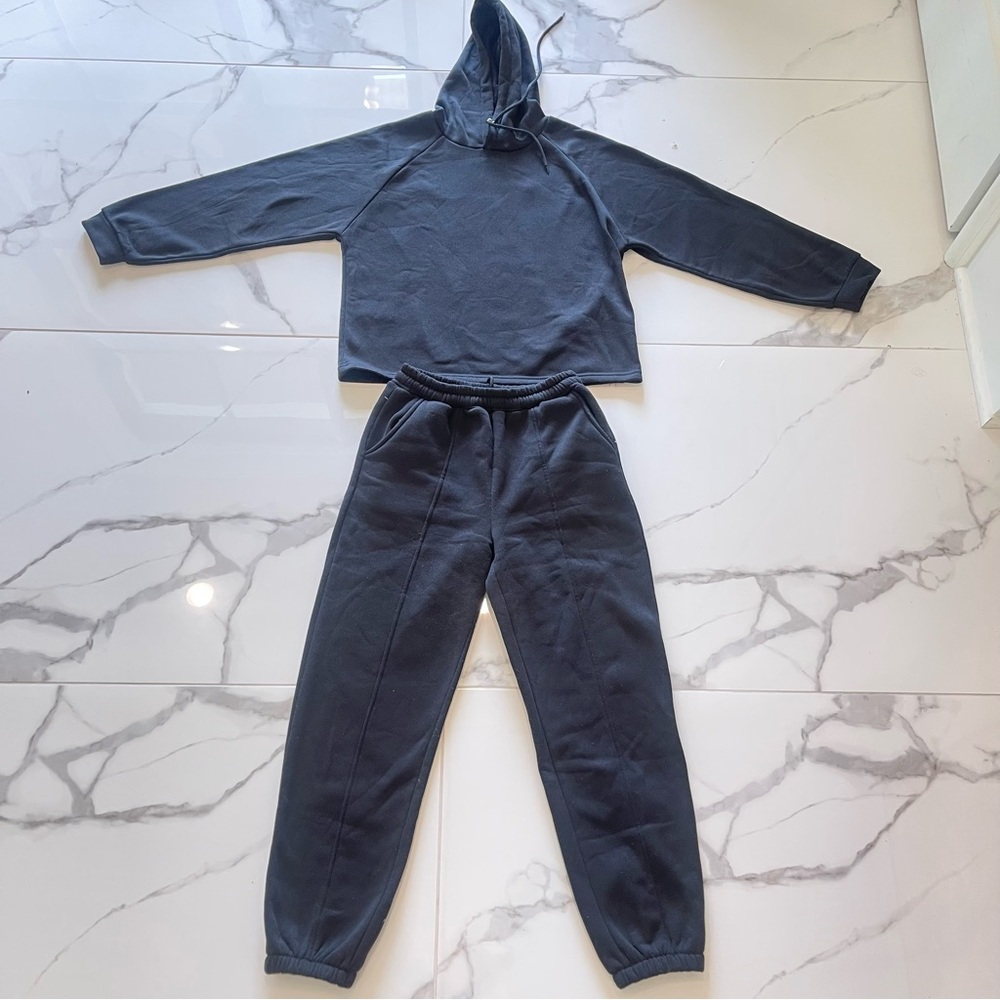 Women's Black Jogger Set